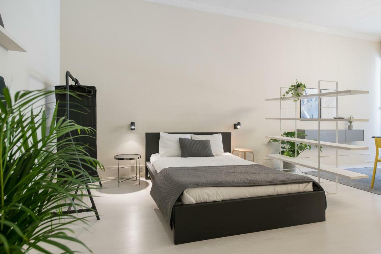 Baixa24 •P1L• Amplo Estudio Na Baixa Com Varanda OOporto Exteriör bild